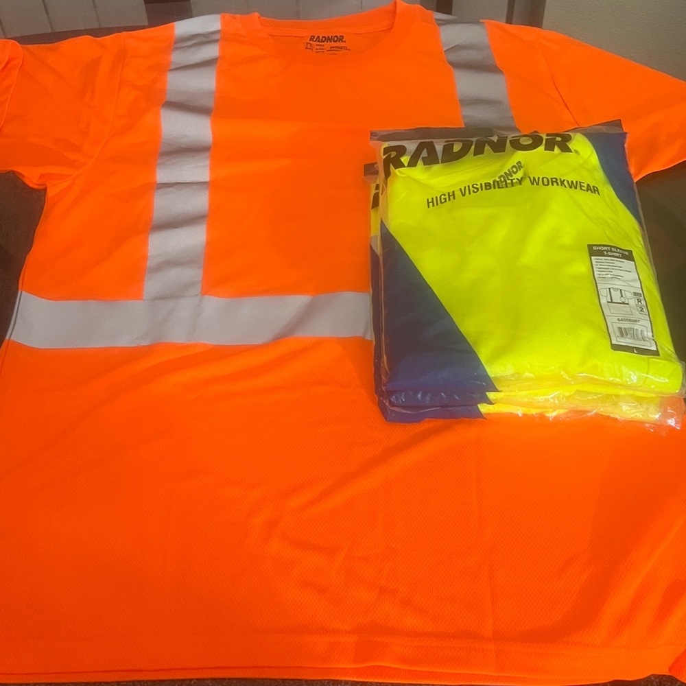 Radnor High Visibility Yellow T-Shirt - Picture 2 of 3